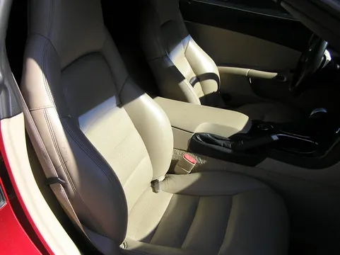 2010 Chevrolet Corvette C6 - Image 3 of 5