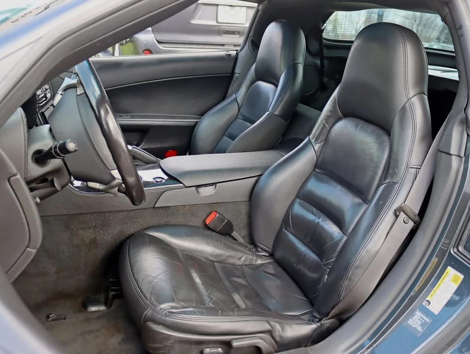 2010 Chevrolet Corvette C6 - Image 13 of 20