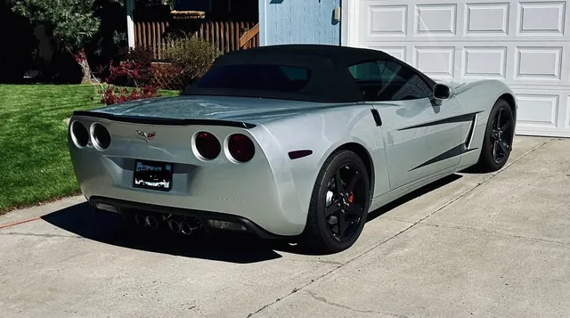 2010 Chevrolet Corvette C6 - Image 3 of 7