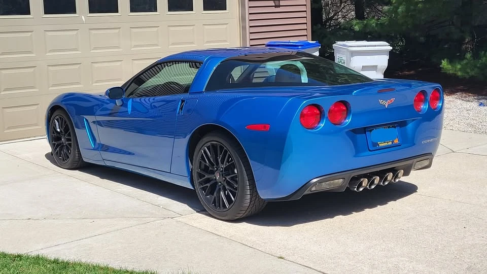 2010 Chevrolet Corvette C6 - Image 10 of 19