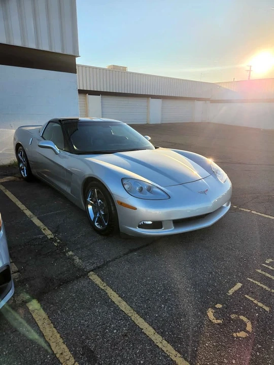 2010 Chevrolet Corvette C6 - Image 3 of 10