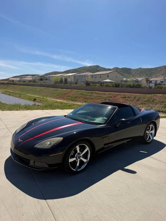 2010 Chevrolet Corvette C6 - Image 5 of 8
