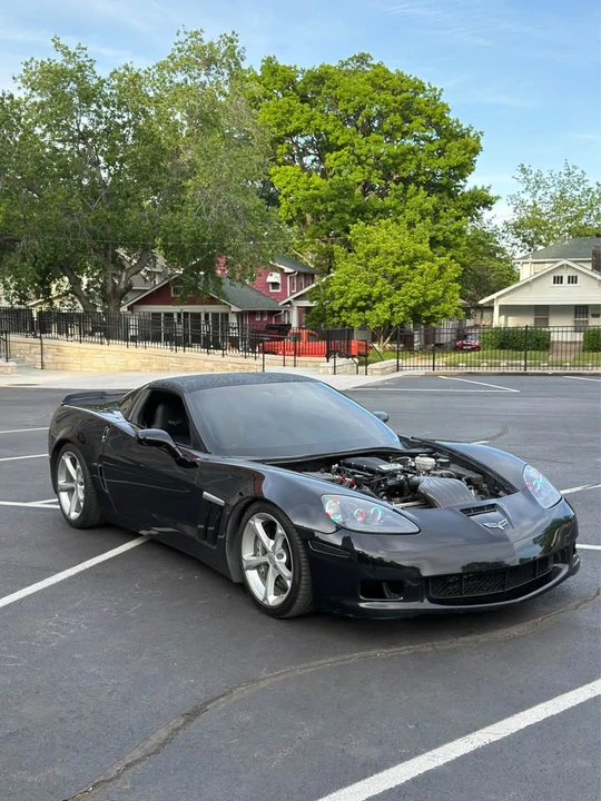 2010 Chevrolet Corvette C6 - Image 2 of 9
