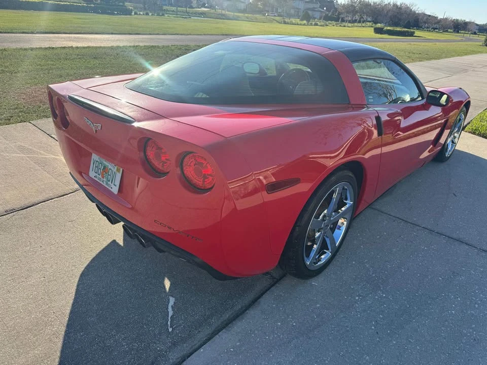 2010 Chevrolet Corvette C6 - Image 5 of 19