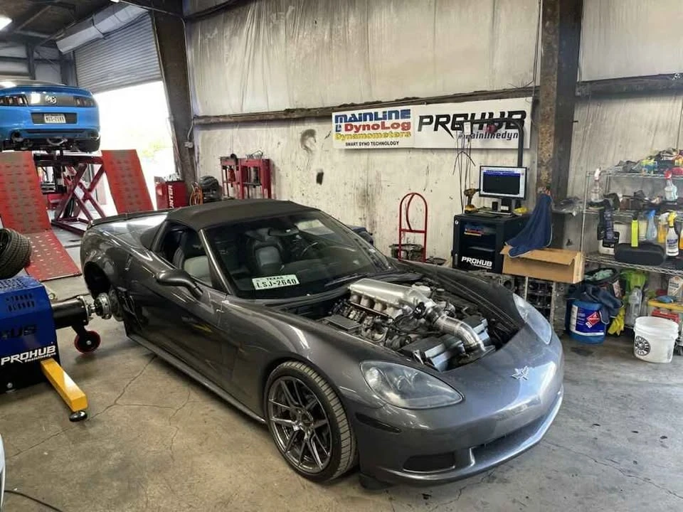 2010 Chevrolet Corvette C6 - Image 3 of 4