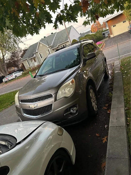 2010 Chevrolet Equinox - Image 3 of 6