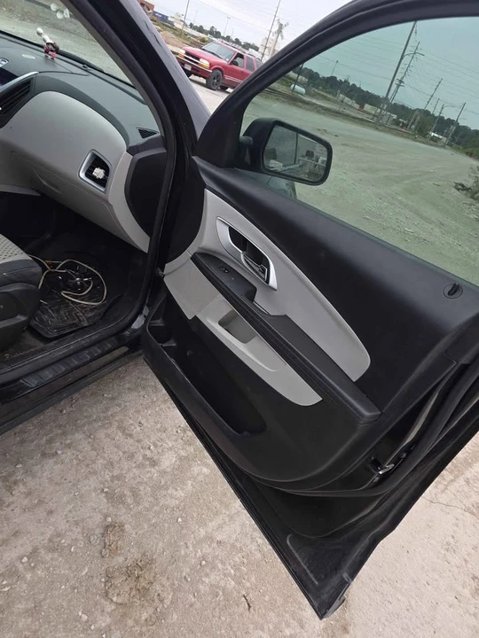 2010 Chevrolet Equinox - Image 7 of 8