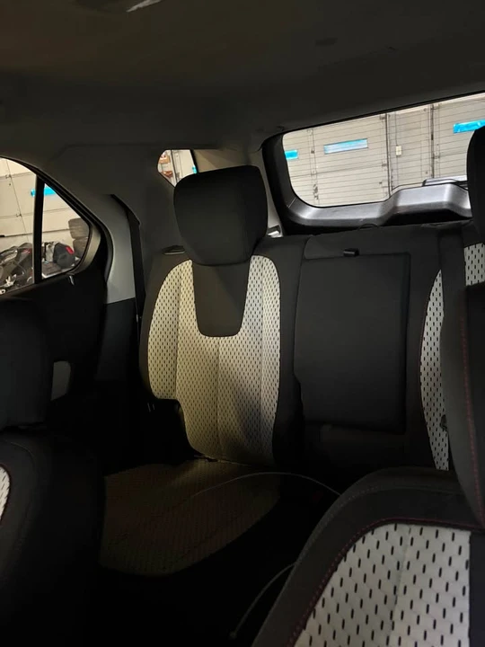 2010 Chevrolet Equinox - Image 6 of 6