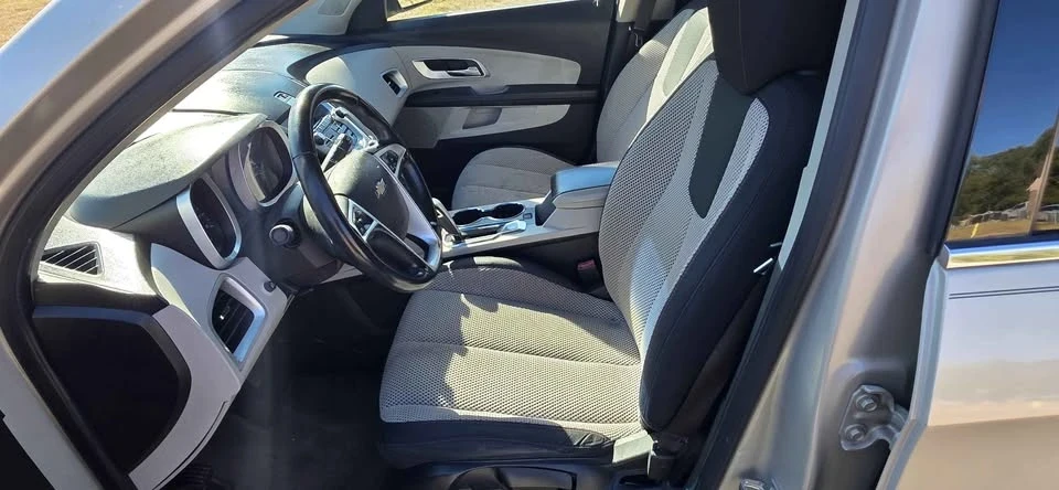 2010 Chevrolet Equinox - Image 4 of 13