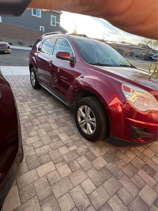 2010 Chevrolet Equinox - Image 4 of 6