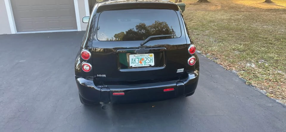 2010 Chevrolet HHR - Image 6 of 7