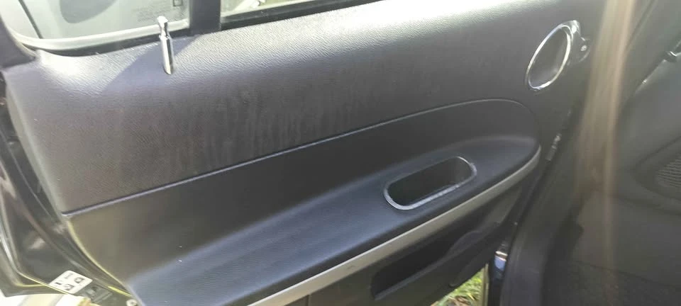 2010 Chevrolet HHR - Image 14 of 19