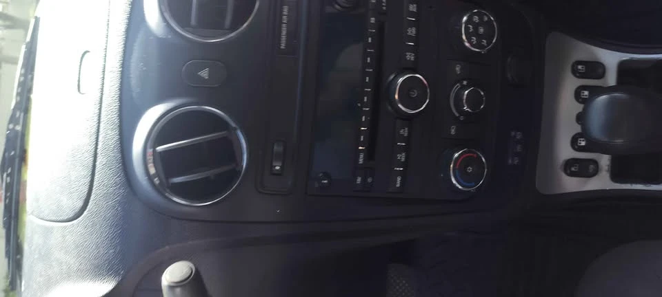 2010 Chevrolet HHR - Image 12 of 19