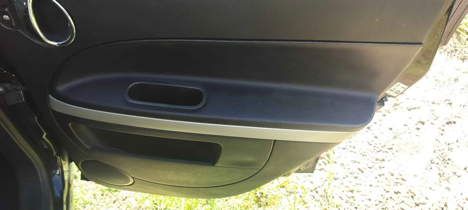 2010 Chevrolet HHR - Image 17 of 20