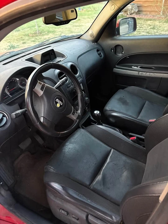 2010 Chevrolet HHR - Image 5 of 9