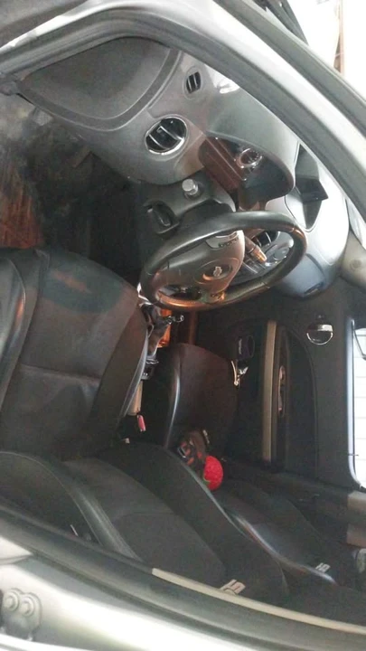 2010 Chevrolet HHR - Image 5 of 8