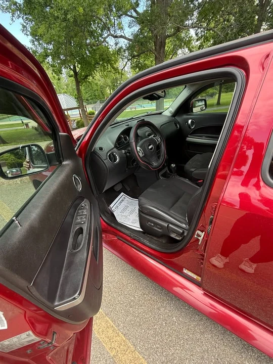 2010 Chevrolet HHR - Image 13 of 16