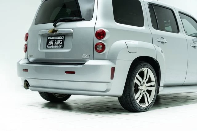 2010 Chevrolet HHR - Image 9 of 20