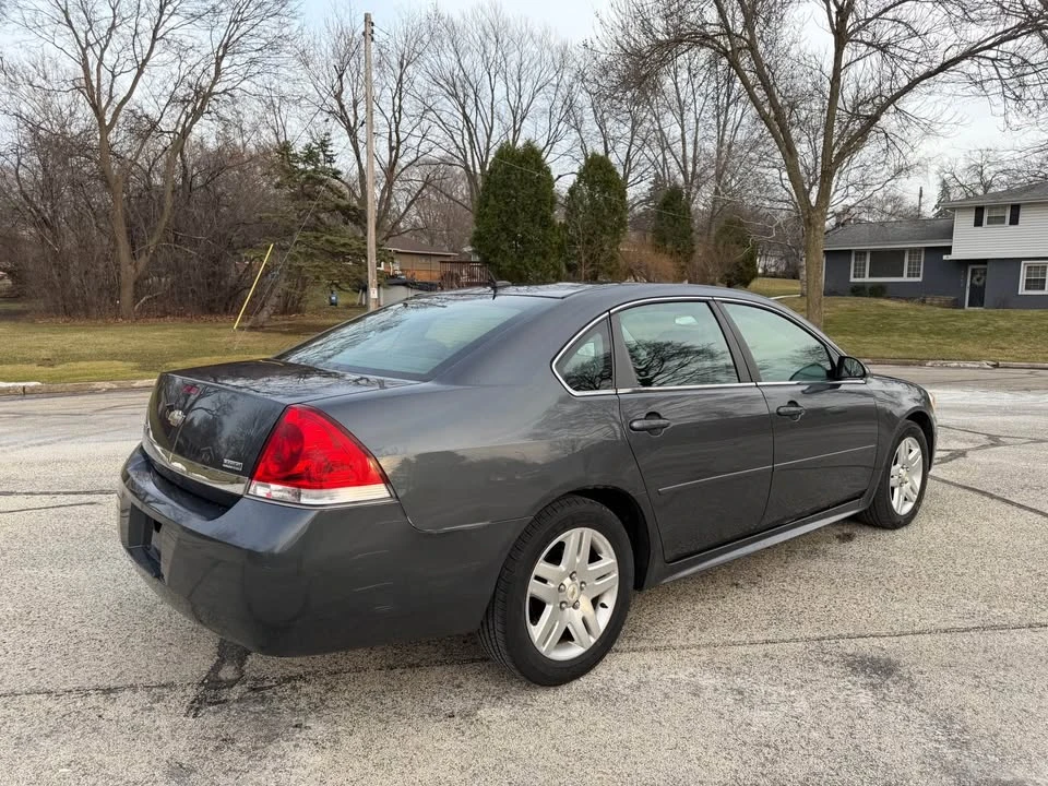 2010 Chevrolet Impala 9th Gen - Image 11 of 16