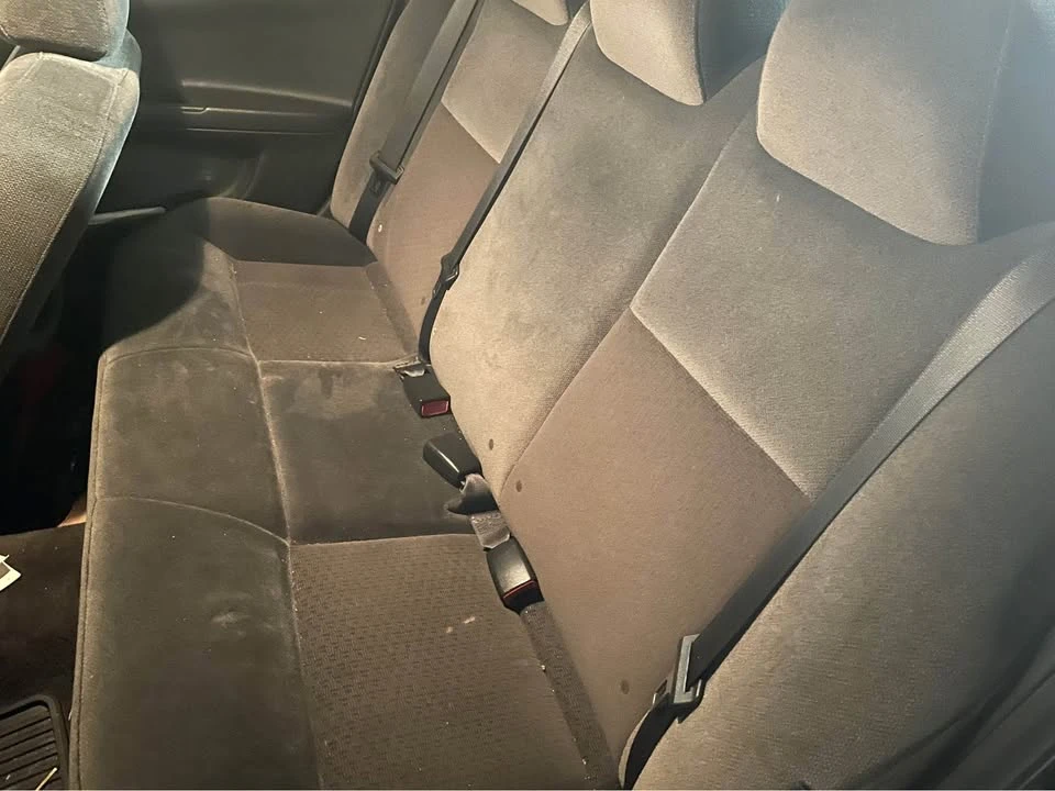 2010 Chevrolet Impala 10th Gen - Image 5 of 8
