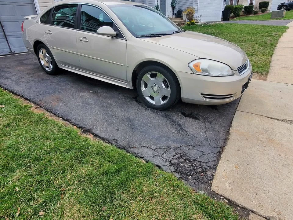 2010 Chevrolet Impala 9th Gen - Image 2 of 7