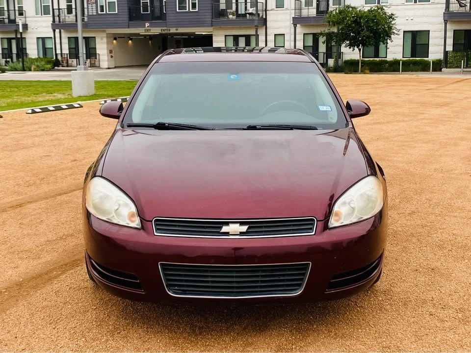 2010 Chevrolet Impala 9th Gen - Image 3 of 10