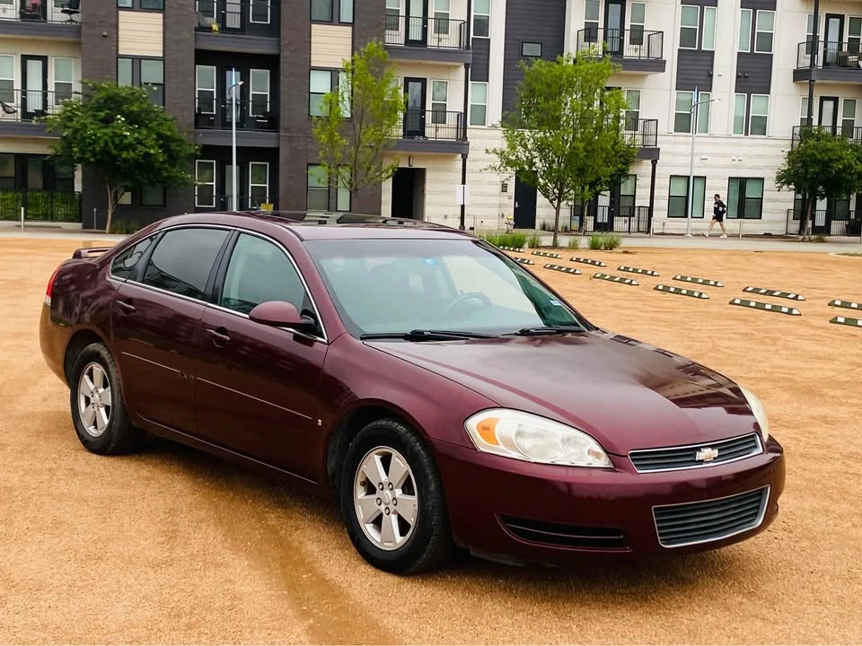 2010 Chevrolet Impala 9th Gen - Image 2 of 10