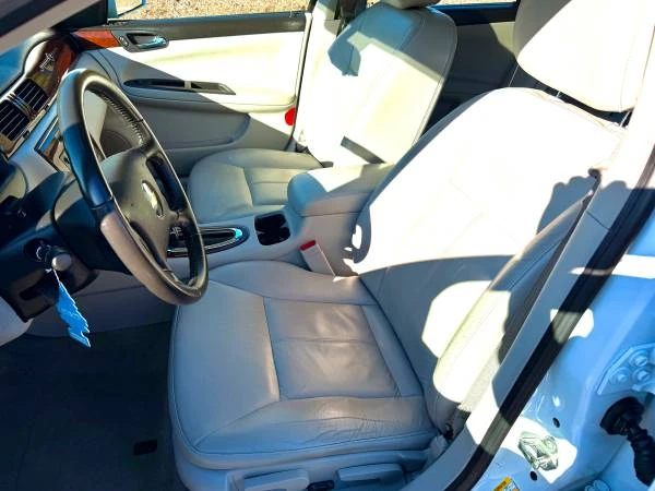 2010 Chevrolet Impala 9th Gen - Image 11 of 20