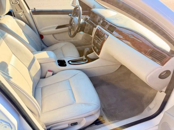 2010 Chevrolet Impala 9th Gen - Image 13 of 20