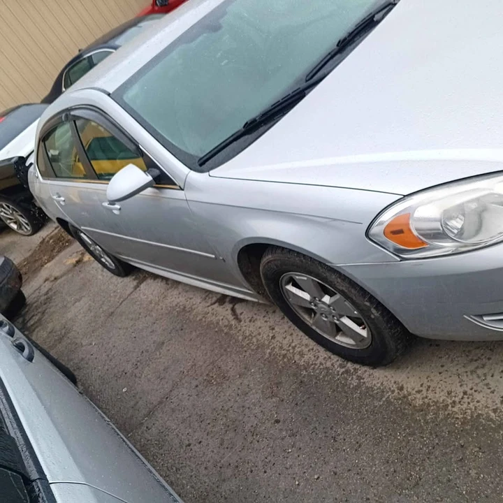 2010 Chevrolet Impala 9th Gen - Image 2 of 6