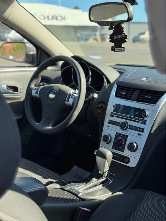 2010 Chevrolet Malibu - Image 17 of 20