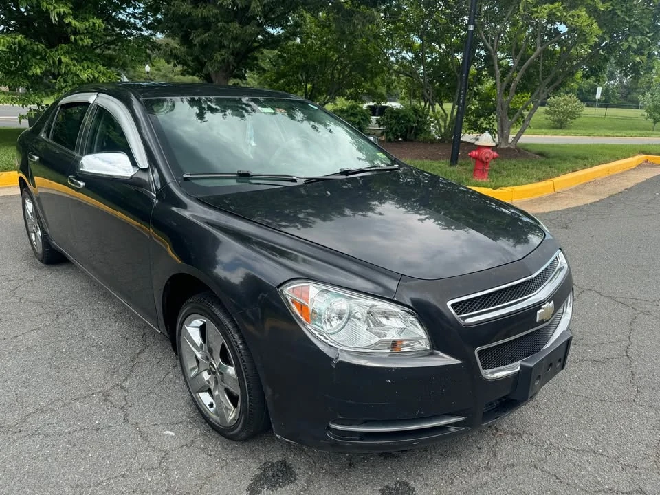 2010 Chevrolet Malibu - Image 2 of 16