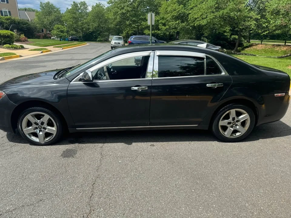 2010 Chevrolet Malibu - Image 3 of 16