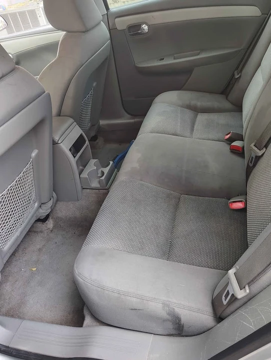 2010 Chevrolet Malibu - Image 3 of 10