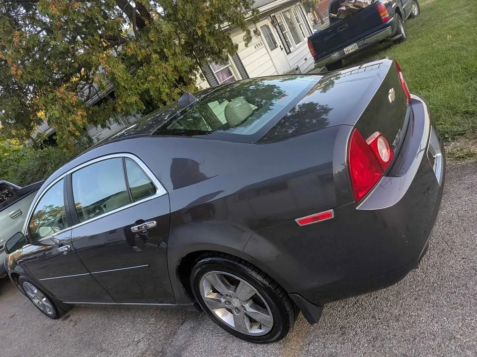 2010 Chevrolet Malibu - Image 7 of 9