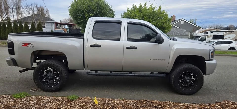 2010 Chevrolet Silverado 2nd Gen - Image 5 of 9