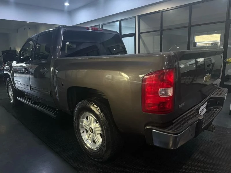 2010 Chevrolet Silverado 2nd Gen - Image 5 of 19