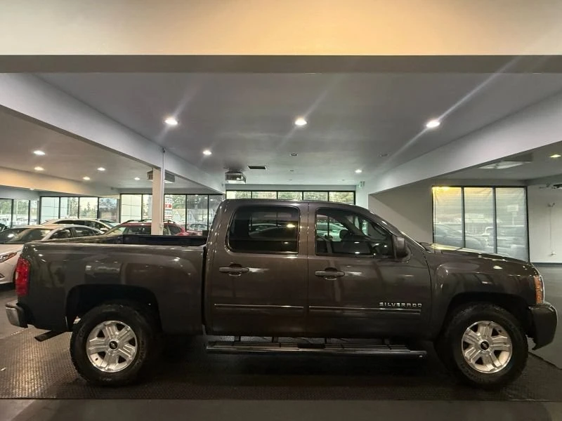 2010 Chevrolet Silverado 2nd Gen - Image 8 of 19