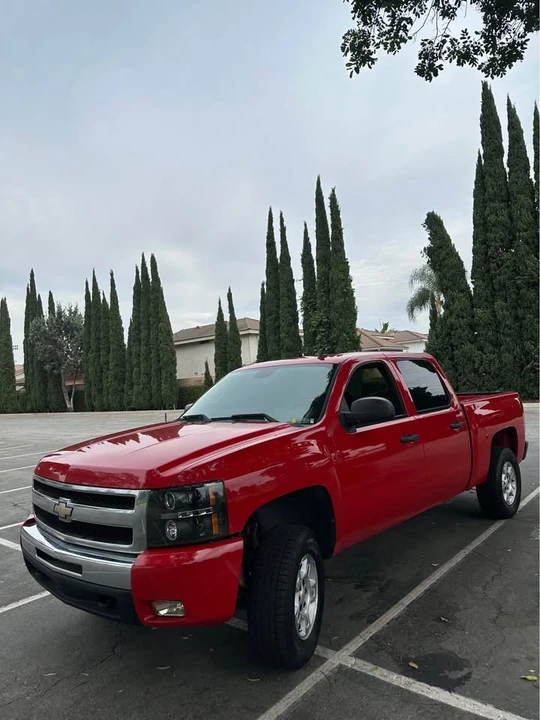 2010 Chevrolet Silverado 2nd Gen - Image 3 of 9