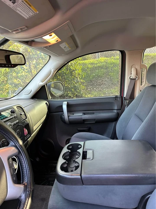 2010 Chevrolet Silverado 2nd Gen - Image 6 of 9