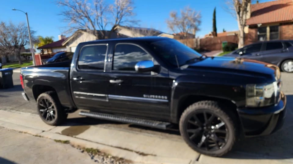 2010 Chevrolet Silverado 2nd Gen - Image 4 of 13