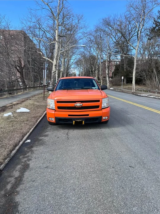2010 Chevrolet Silverado 2nd Gen - Image 3 of 5