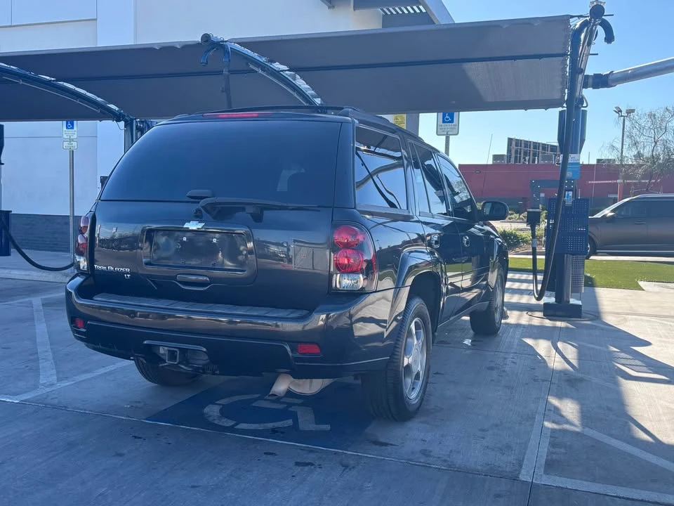 2010 Chevrolet Trailblazer - Image 4 of 7