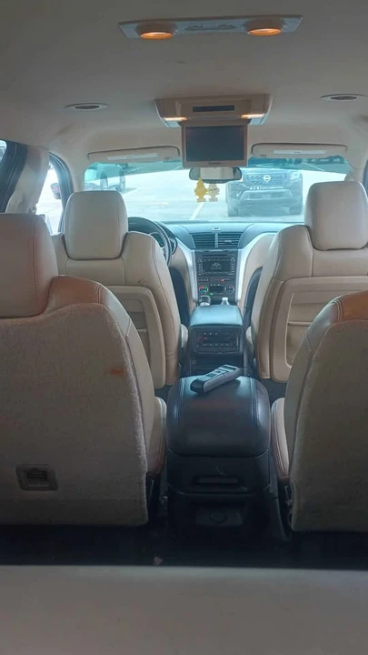 2010 Chevrolet Traverse - Image 14 of 20