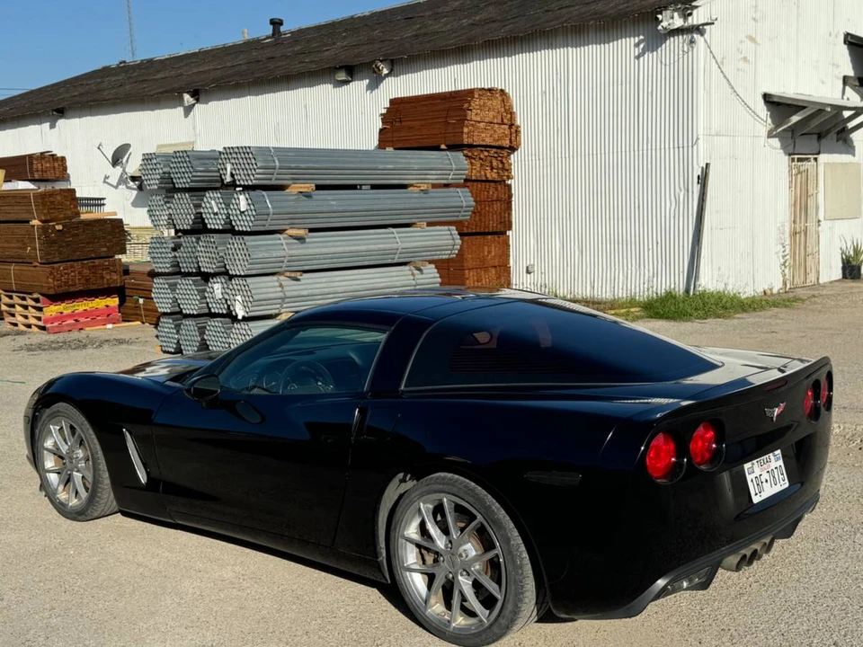 2010 Chevrolet Corvette C6 - Image 13 of 16