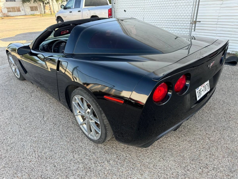 2010 Chevrolet Corvette C6 - Image 4 of 16
