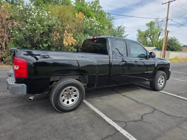 2010 Chevrolet Silverado 2nd Gen - Image 2 of 31