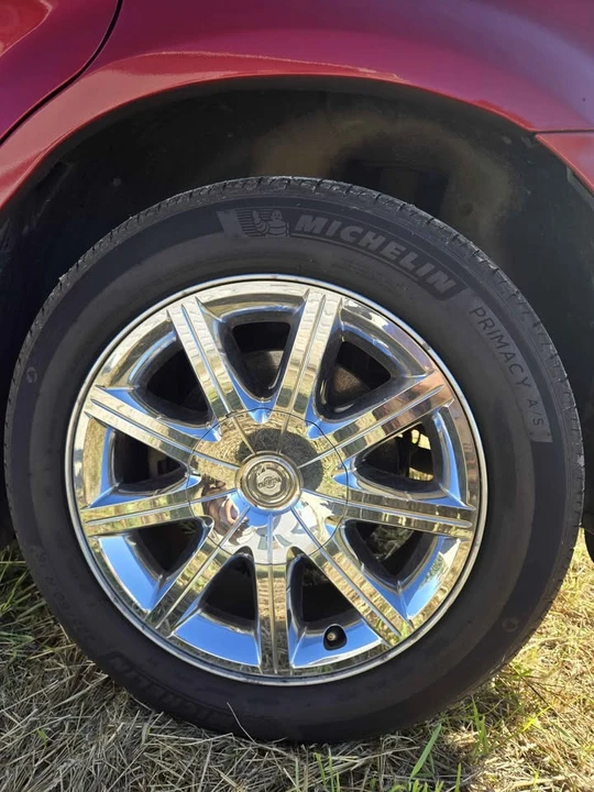 2010 Chrysler 300 (2005-2023) - Image 18 of 19