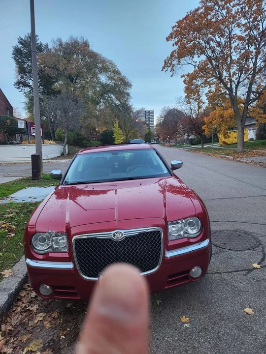 2010 Chrysler 300 (2005-2023) - Image 2 of 11