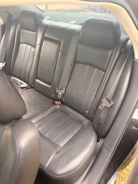 2010 Chrysler 300 (2005-2023) - Image 12 of 15